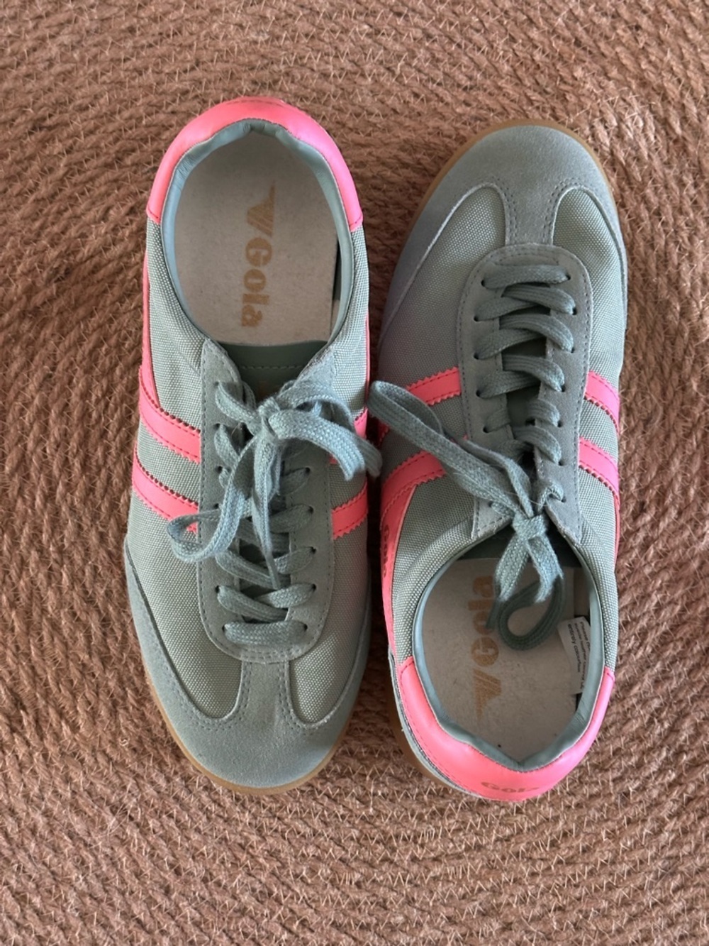 Gola Women's Green with Pink Stripe Sneakers - Picture 1 of 6